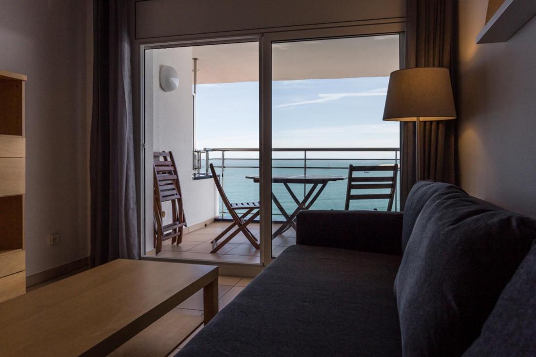 Inmueble De Categoria. Wifi Free Apartment L'Escala Exterior photo