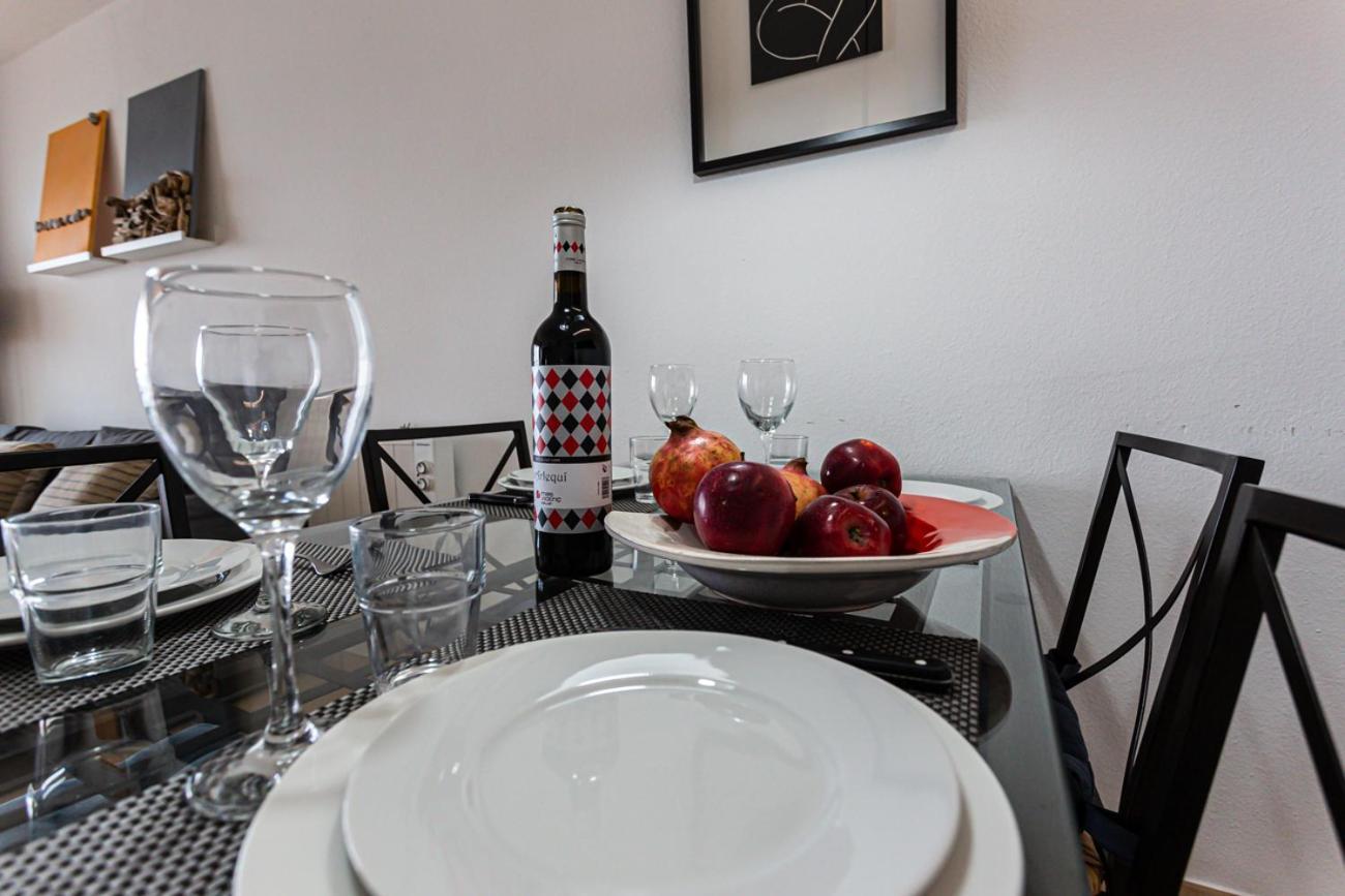 Inmueble De Categoria. Wifi Free Apartment L'Escala Exterior photo