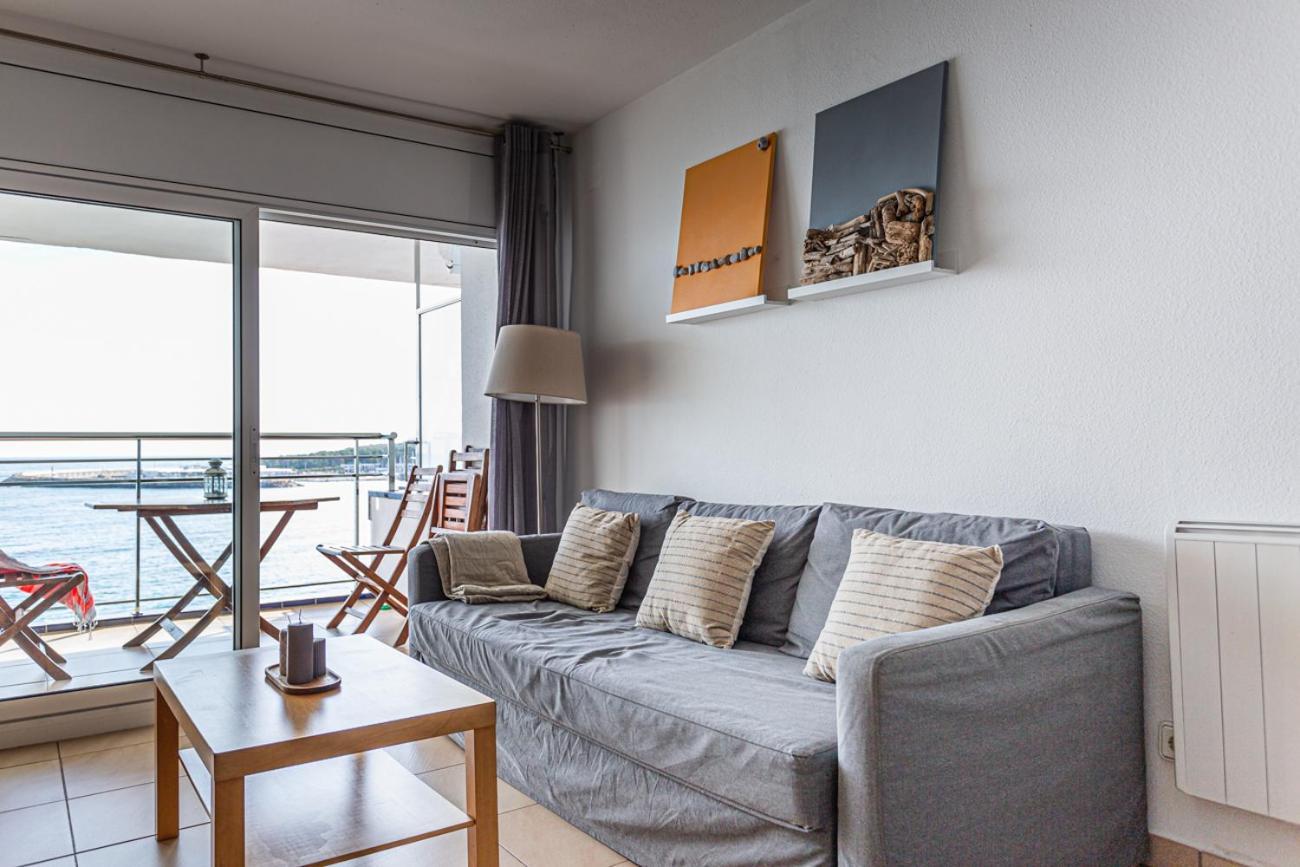 Inmueble De Categoria. Wifi Free Apartment L'Escala Exterior photo